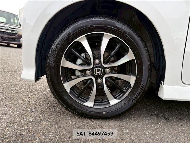 Honda N BOX CUSTOM 2019-11 7618632-10