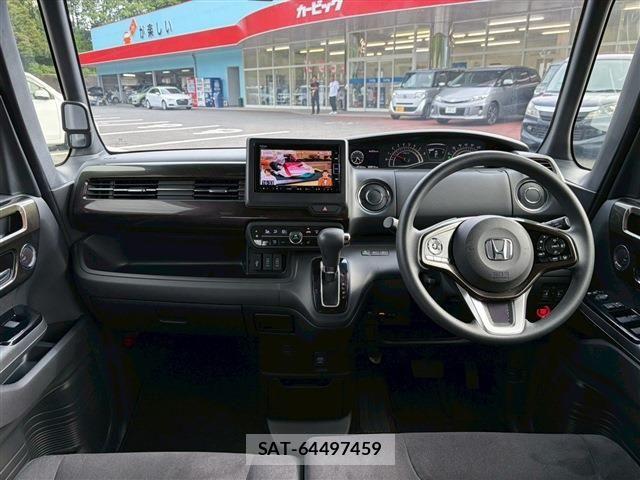 Honda N BOX CUSTOM 2019-11 7618632-13