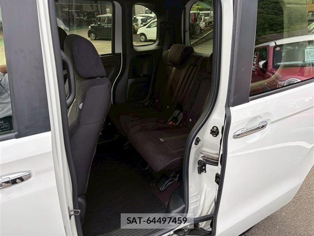 Honda N BOX CUSTOM 2019-11 7618632-14