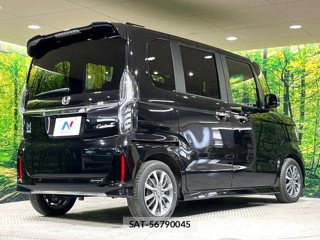 Honda N BOX CUSTOM 2023-04 7618594-16