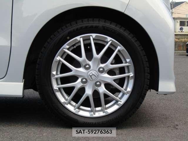 Honda N BOX CUSTOM 2023-03 7618583-17