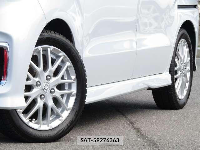 Honda N BOX CUSTOM 2023-03 7618583-26