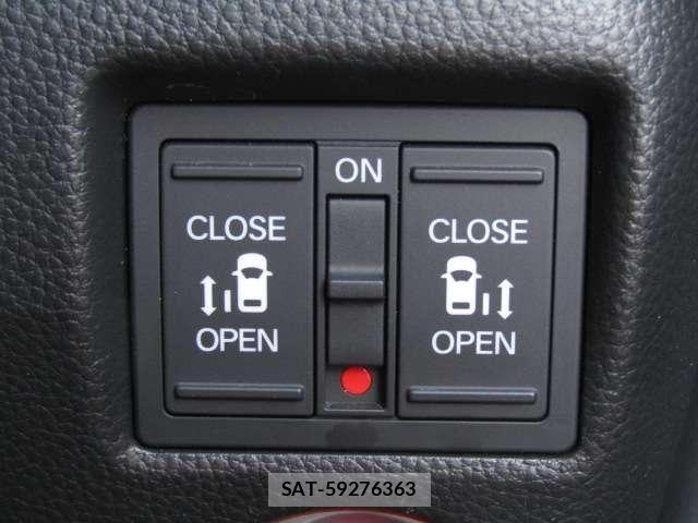 Honda N BOX CUSTOM 2023-03 7618583-8
