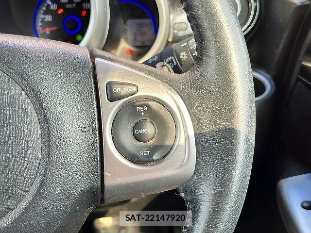 Honda N BOX CUSTOM 2017-06 7618666-5