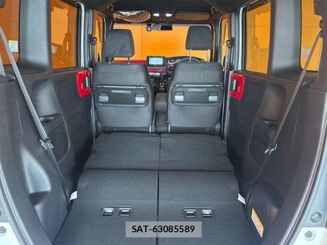 Honda N BOX CUSTOM 2023-04 7618611-12