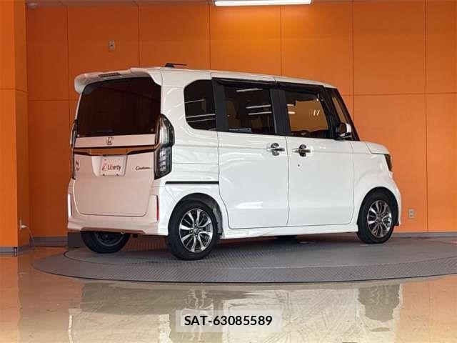Honda N BOX CUSTOM 2023-04 7618611-7