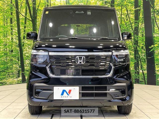 Honda N BOX CUSTOM 2023-11 7618569-13