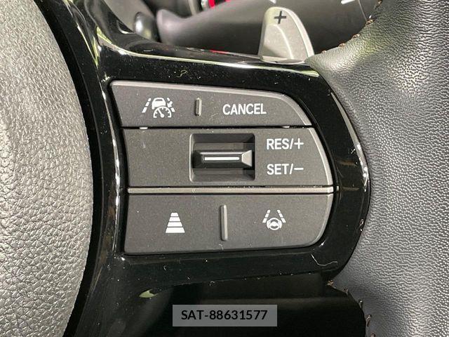 Honda N BOX CUSTOM 2023-11 7618569-6