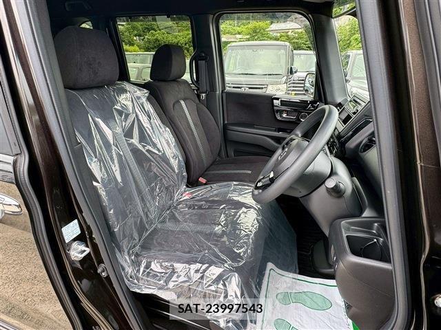 Honda N BOX CUSTOM 2022-01 7618615-17