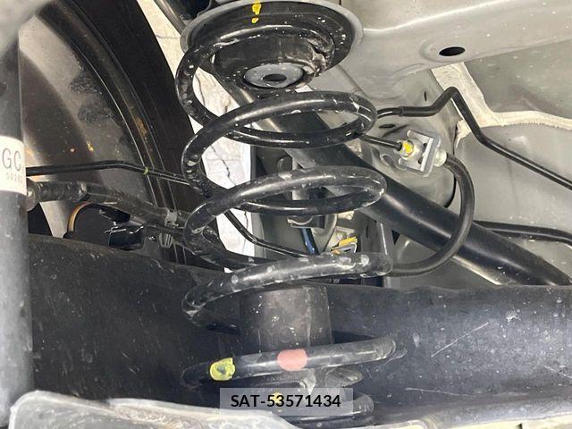 Honda N BOX CUSTOM 2023-10 7618571-19