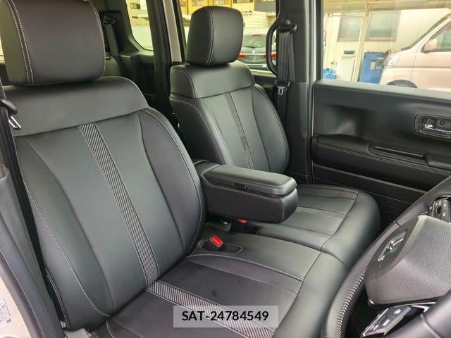 Honda N BOX CUSTOM 2024-02 7618565-3