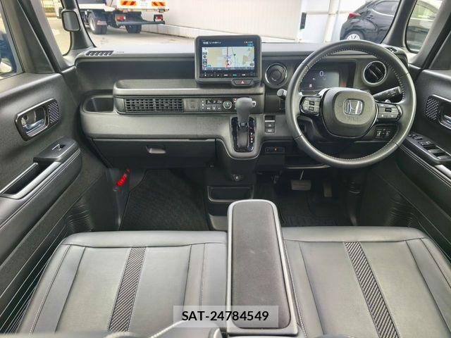 Honda N BOX CUSTOM 2024-02 7618565-5