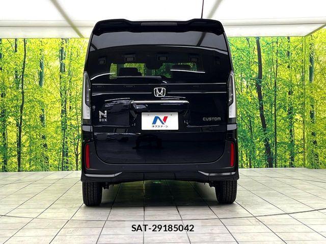 Honda N BOX CUSTOM 2026-05 7618572-11