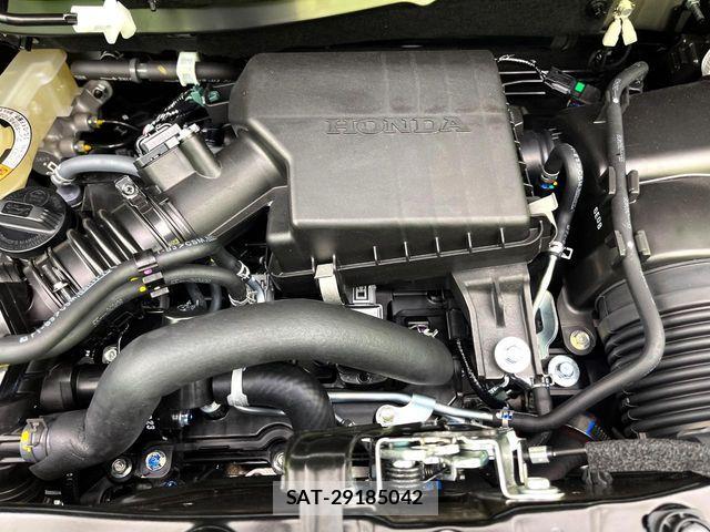 Honda N BOX CUSTOM 2026-05 7618572-17