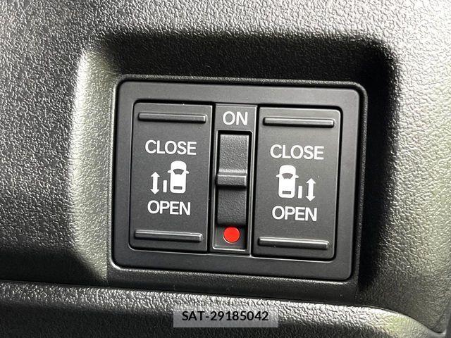 Honda N BOX CUSTOM 2026-05 7618572-3