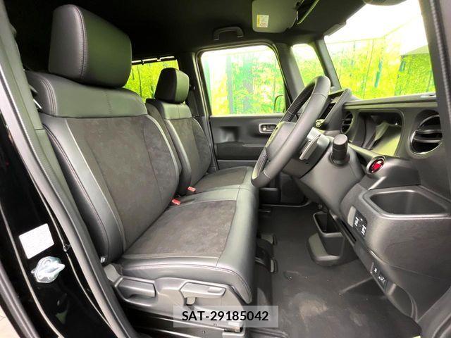Honda N BOX CUSTOM 2026-05 7618572-7