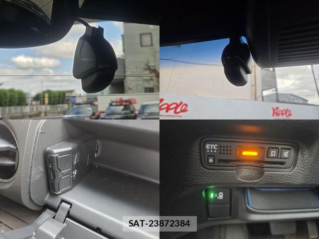 Honda N BOX CUSTOM 2019-11 7618639-11