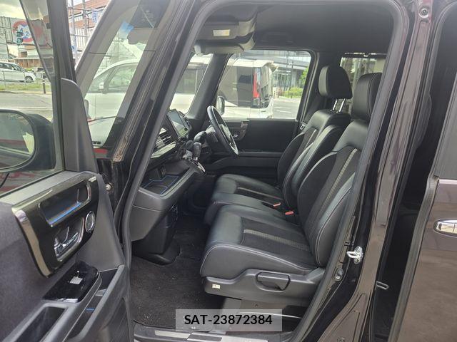 Honda N BOX CUSTOM 2019-11 7618639-16
