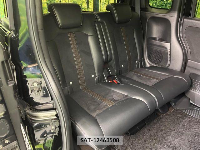 Honda N BOX CUSTOM 2018-08 7618645-8