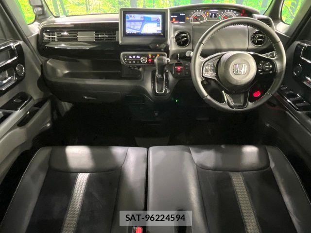 Honda N BOX CUSTOM 2023-05 7618612-4