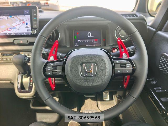 Honda N BOX CUSTOM 2024-02 7618564-1