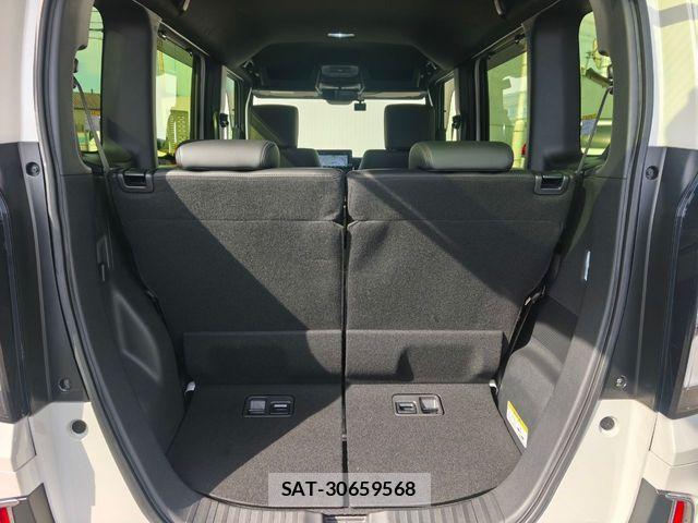 Honda N BOX CUSTOM 2024-02 7618564-5