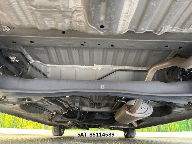 Honda N BOX CUSTOM 2021-10 7618617-18