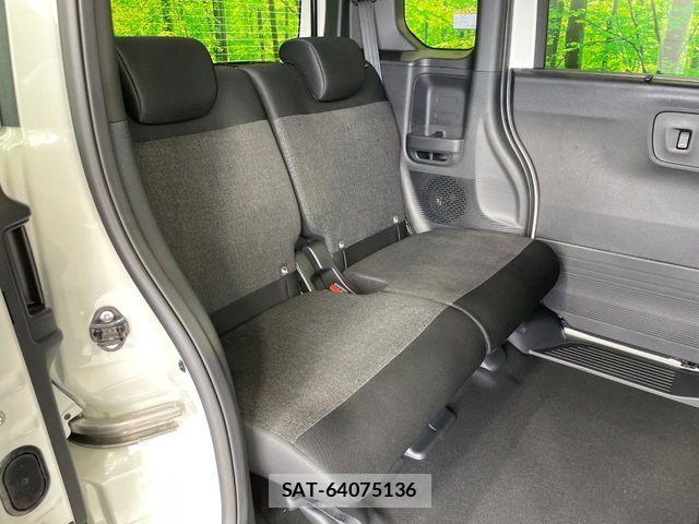 Honda N BOX CUSTOM 2026-06 7618596-8
