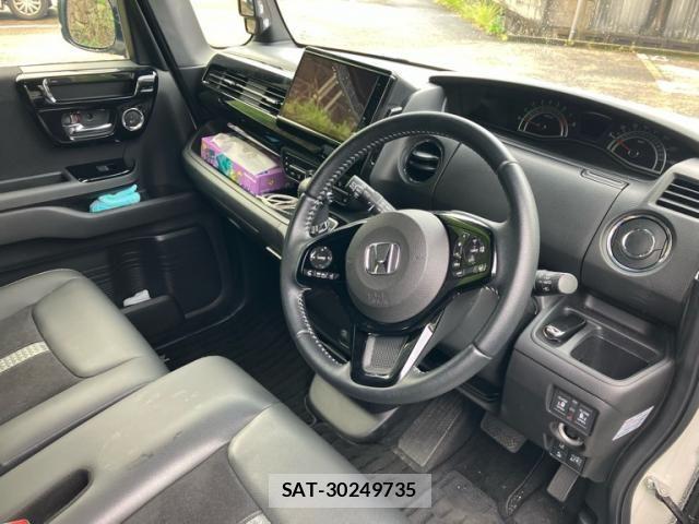 Honda N BOX CUSTOM 2023-01 7618587-15