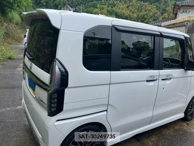 Honda N BOX CUSTOM 2023-01 7618587-7