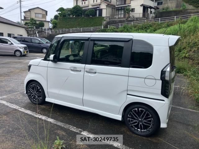 Honda N BOX CUSTOM 2023-01 7618587-8
