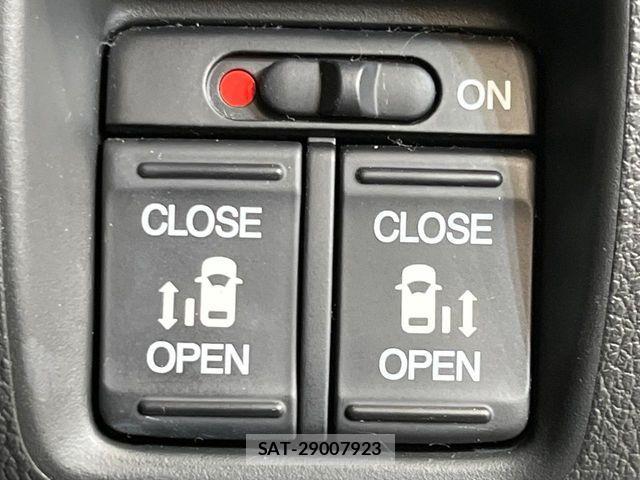 Honda N BOX CUSTOM 2016-12 7618646-5