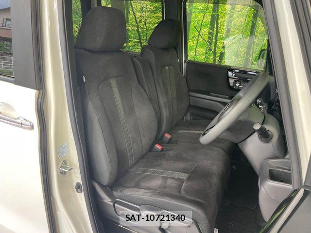 Honda N BOX CUSTOM 2021-04 7618590-7