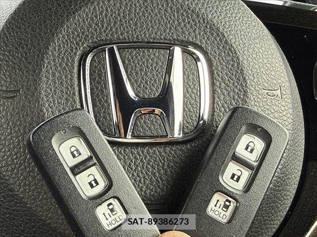 Honda N BOX CUSTOM 2020-02 7618650-21
