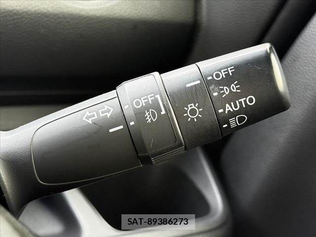 Honda N BOX CUSTOM 2020-02 7618650-25