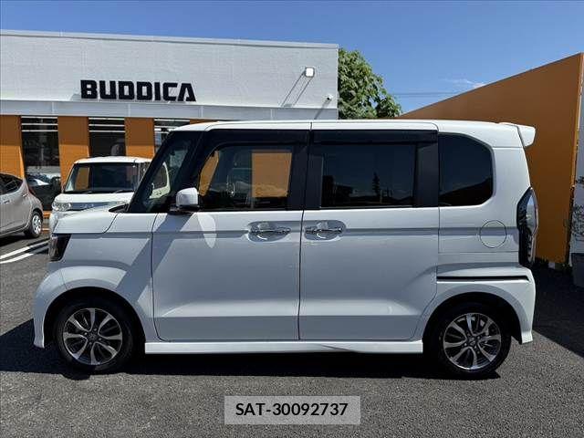 Honda N BOX CUSTOM 2022-02 7618625-10