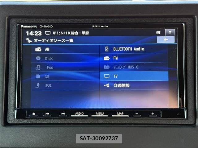 Honda N BOX CUSTOM 2022-02 7618625-5