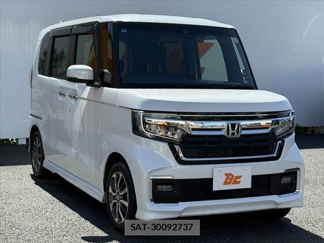 Honda N BOX CUSTOM 2022-02 7618625-7