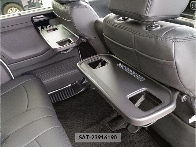 Honda N BOX CUSTOM 2023-01 7618642-12