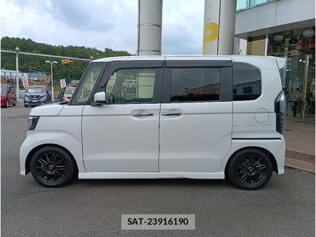 Honda N BOX CUSTOM 2023-01 7618642-3