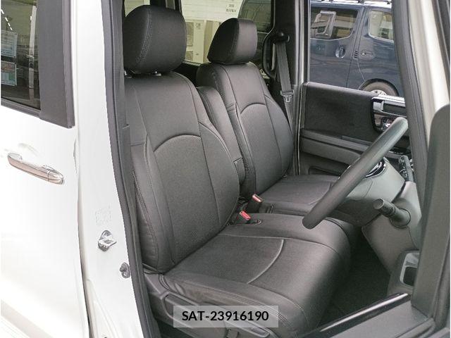 Honda N BOX CUSTOM 2023-01 7618642-6