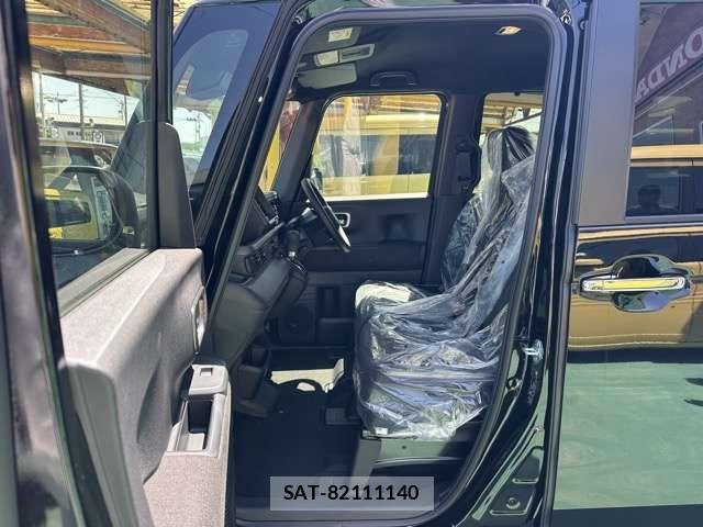 Honda N BOX CUSTOM 2026-03 7618585-4