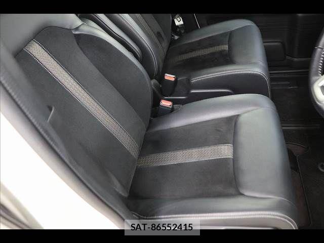 Honda N BOX CUSTOM 2019-11 7618624-10