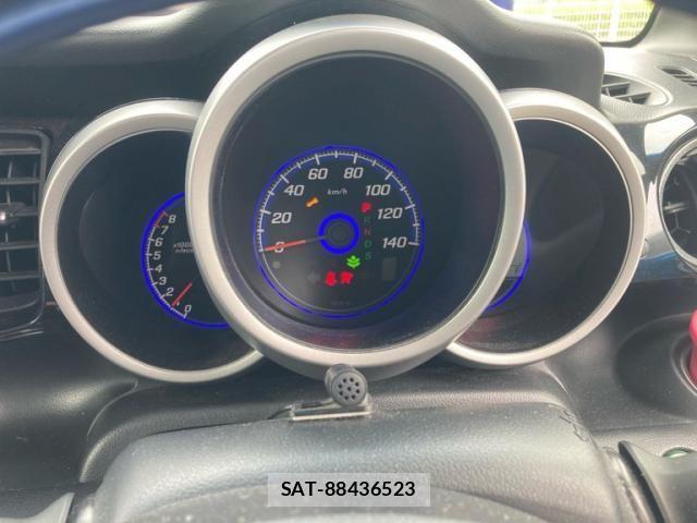 Honda N BOX CUSTOM 2014-01 7618679-11