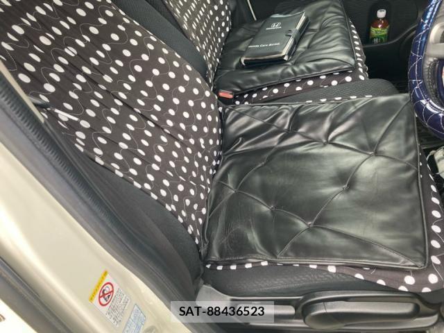 Honda N BOX CUSTOM 2014-01 7618679-17