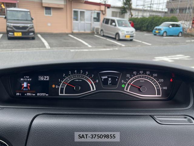 Honda N BOX CUSTOM 2021-10 7618616-29