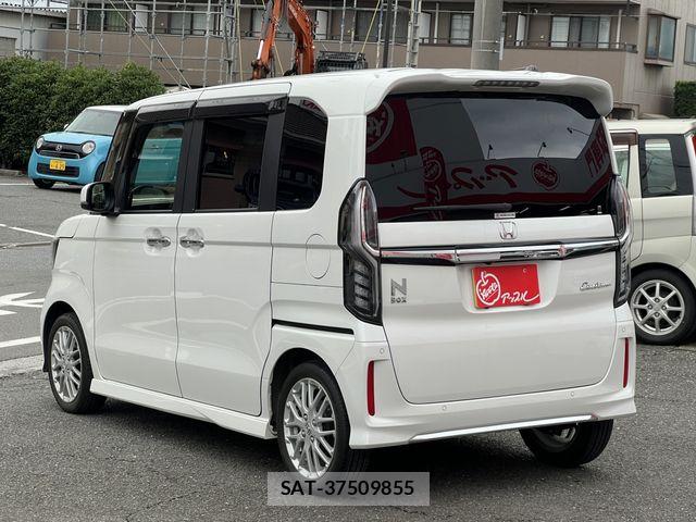 Honda N BOX CUSTOM 2021-10 7618616-6