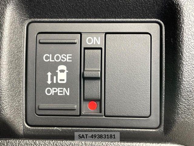 Honda N BOX CUSTOM 2026-05 7618595-4