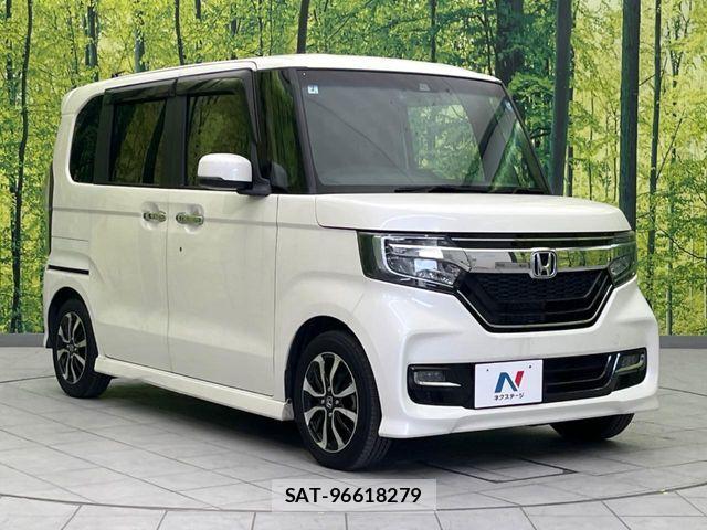 Honda N BOX CUSTOM 2018-02 7618640-15