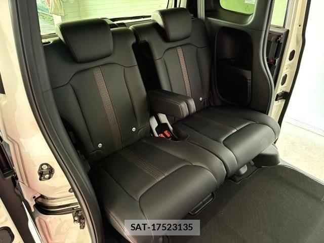 Honda N BOX CUSTOM 2022-10 7618577-10